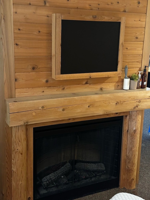 interior details with wood walls