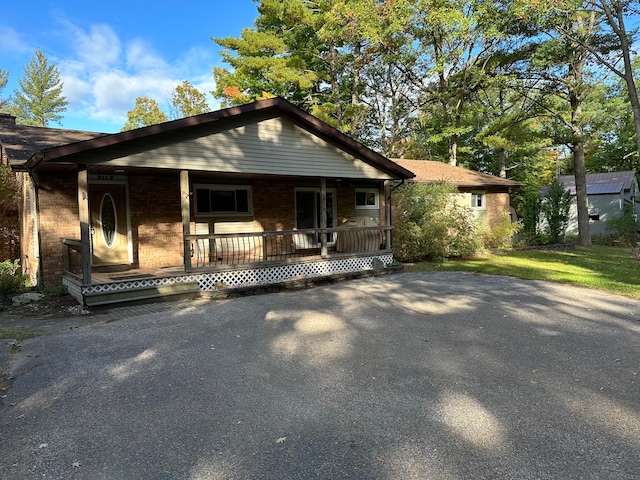 view of front of property with a porch