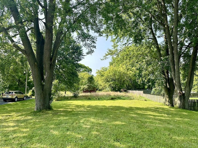 6929 Wegner Rd, Saginaw, MI 48609
