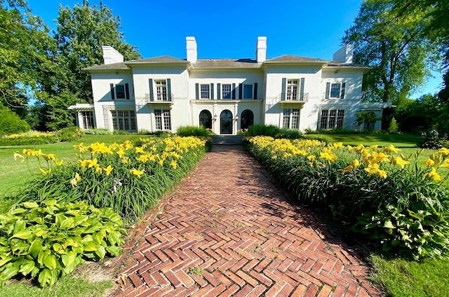 70 W Boston Blvd, Detroit, MI 48202 - view of front of property with a chimney