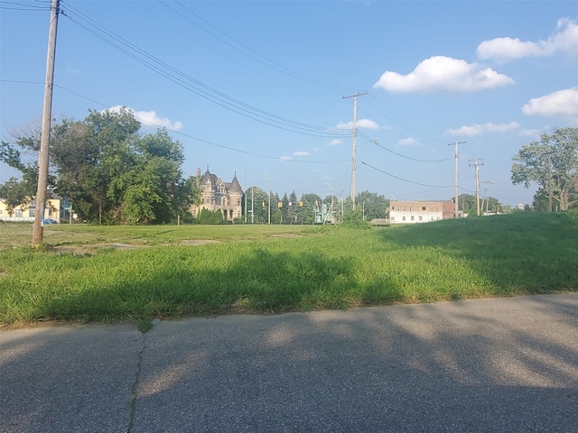 Listing photo 2 for 1932 W Alexandrine St, Detroit MI 48208