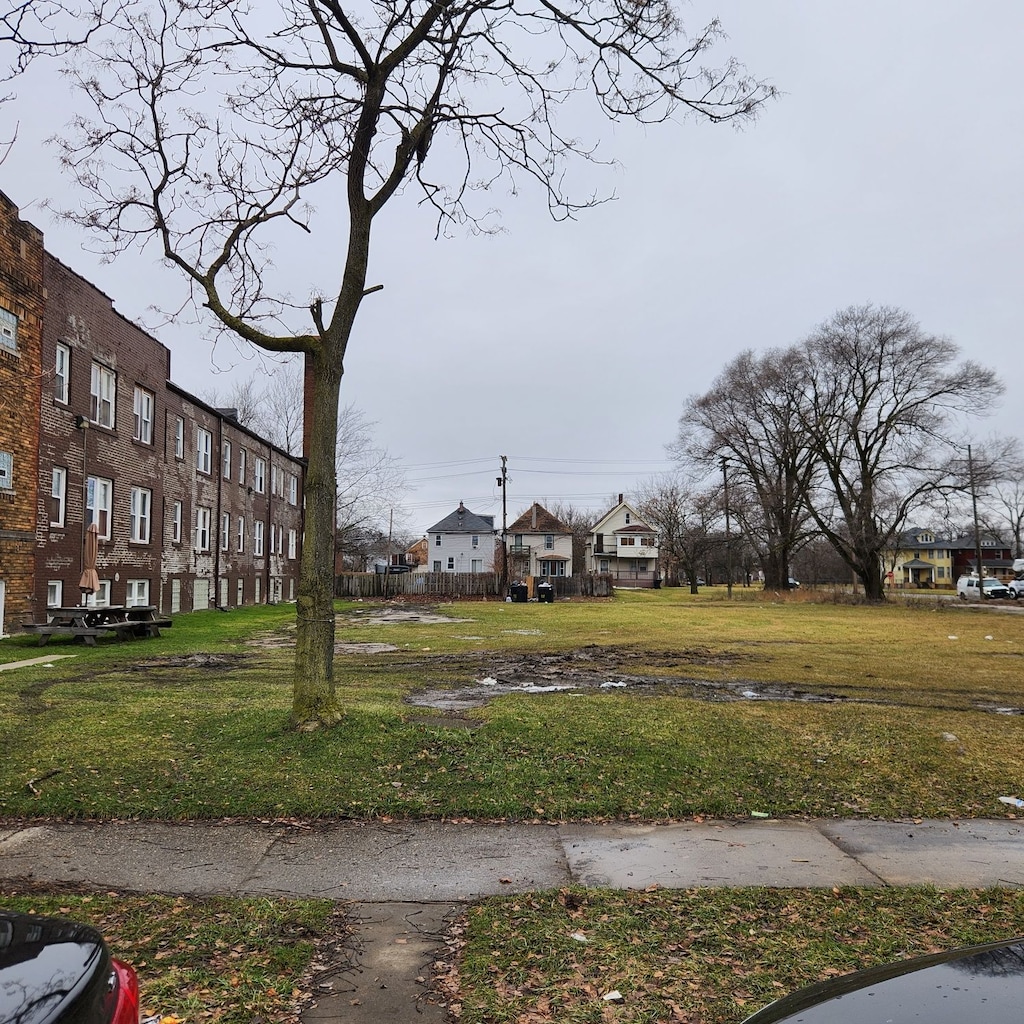 1809 W Grand Blvd, Detroit, MI 48208