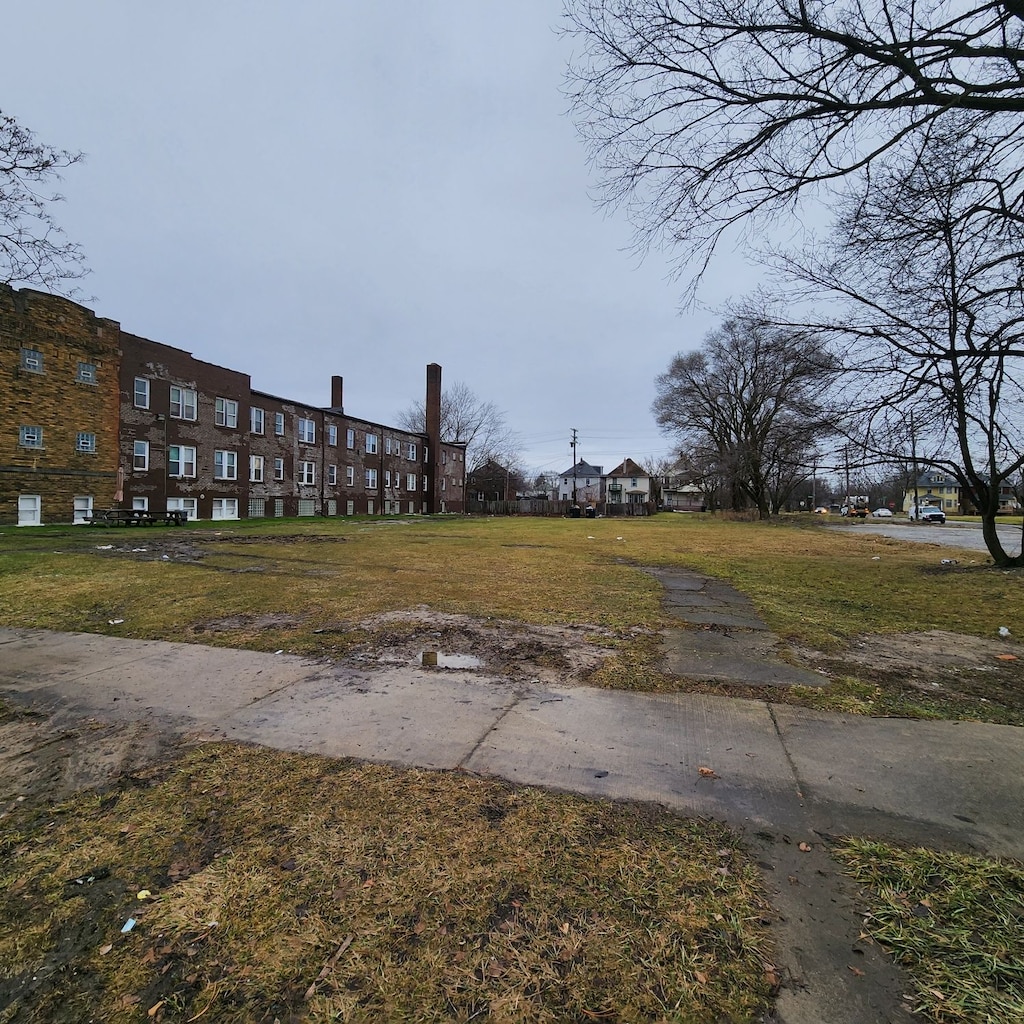 1809 W Grand Blvd, Detroit, MI 48208