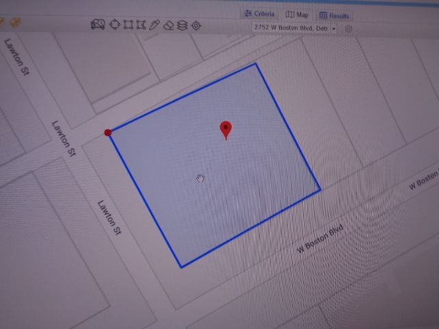 2752 W Boston Blvd, Detroit, MI 48206