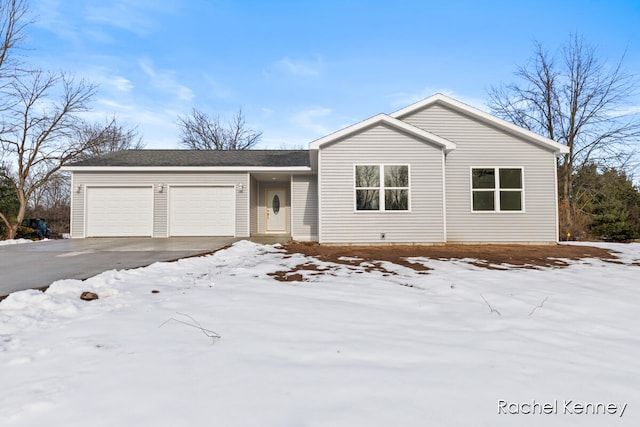 view of front of home featuring a garage