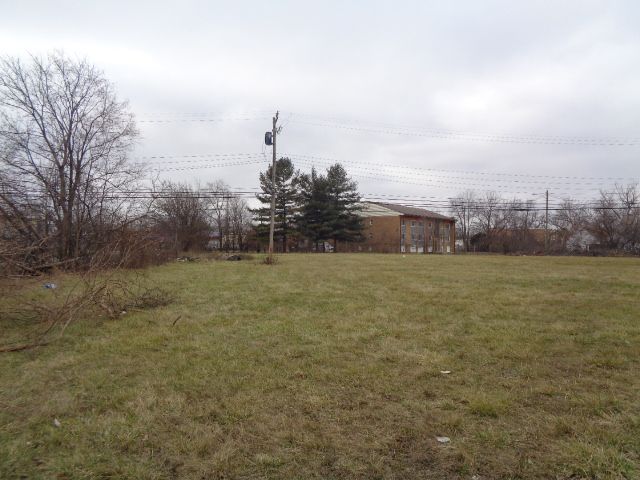 18110 Weaver St, Detroit, MI 48228