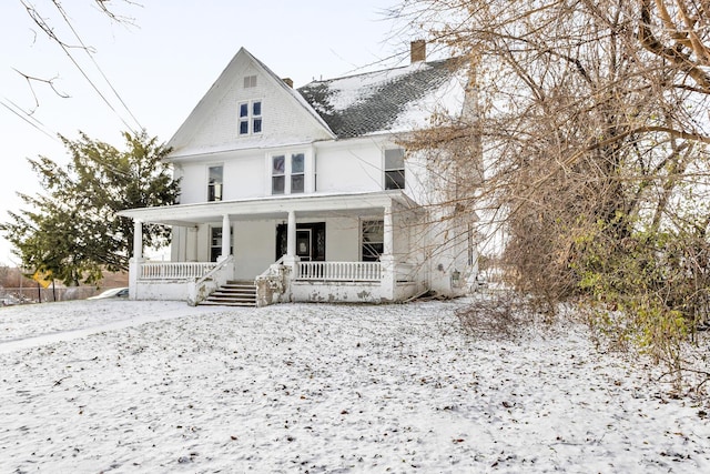 view of front of home with covered porch