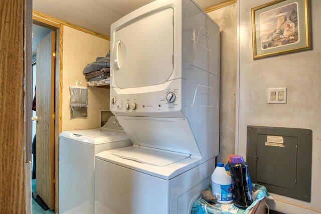 17370 Summit St, Barryton, MI 49305 - laundry area with stacked washer / dryer