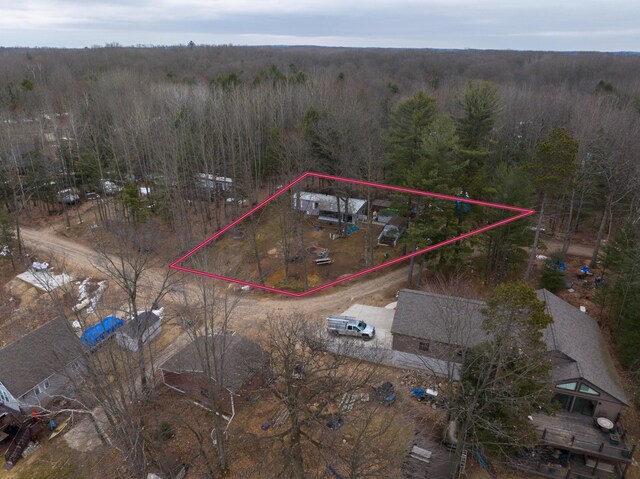 17370 Summit St, Barryton, MI 49305 - aerial view of property and surrounding area with property parcel outlined and a forest