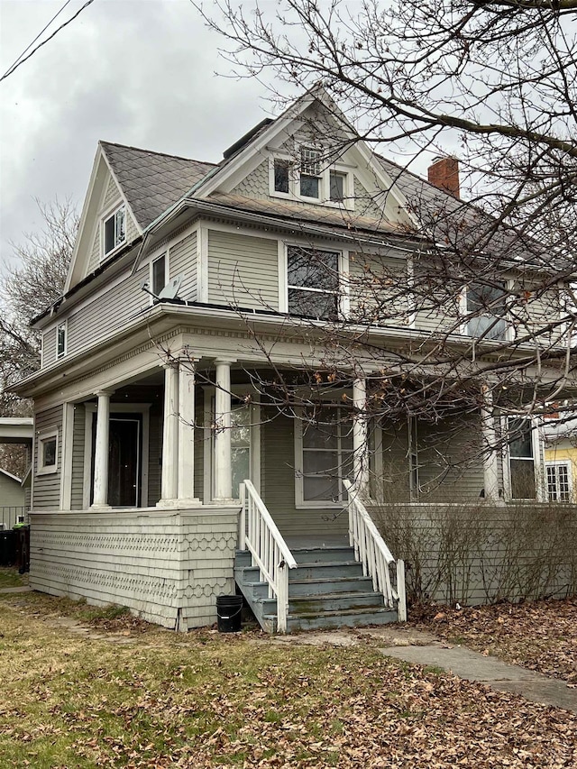 view of front of property with covered porch