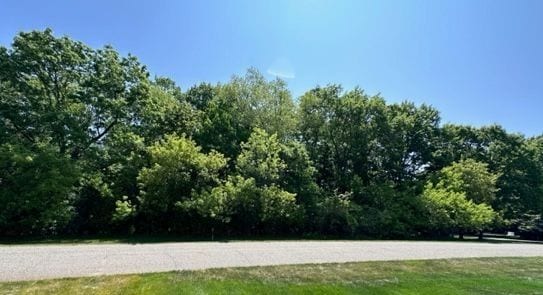 000 Blueridge Dr, Lake Orion, MI 48348
