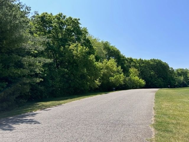 000 Blueridge Dr, Lake Orion, MI 48348