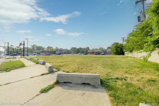 29030 Utica Rd, Roseville, MI 48066 - photo 6