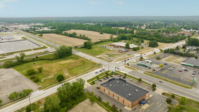 24995 Allen Rd, Woodhaven, MI 48183
