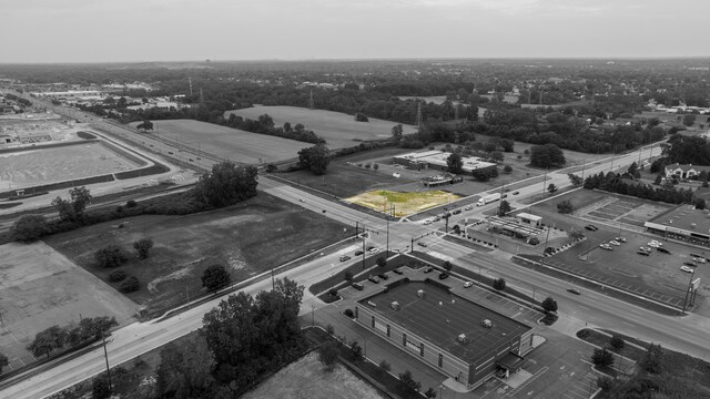24995 Allen Rd, Woodhaven, MI 48183