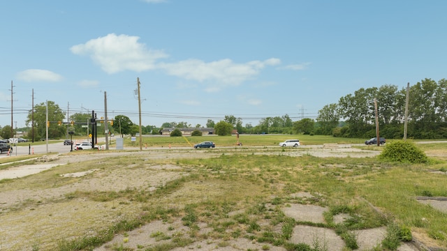 24995 Allen Rd, Woodhaven, MI 48183