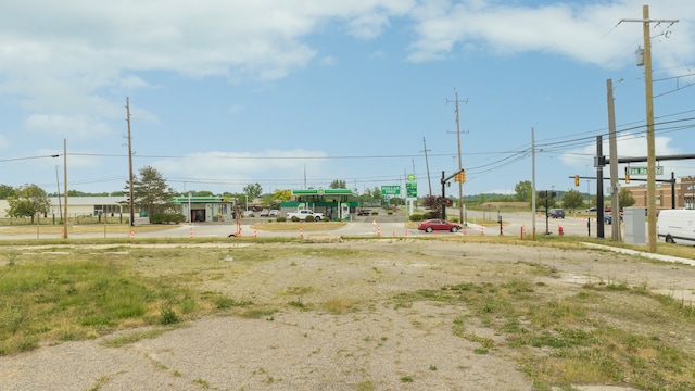 24995 Allen Rd, Woodhaven, MI 48183