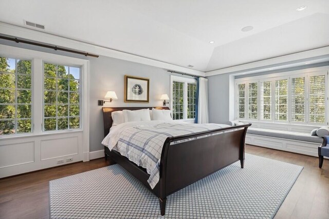 49106 Sun Valley Falls Blvd, New Buffalo, MI 49117 - bedroom featuring wood finished floors