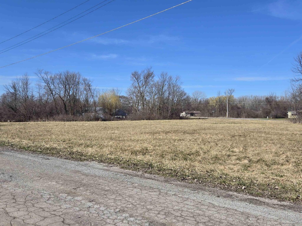 827 Irving Park Blvd, Saginaw, MI 48601