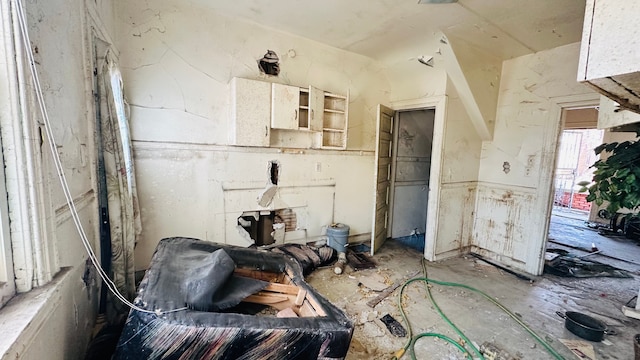 108 Mount Vernon St, Detroit, MI 48202 - view of living area
