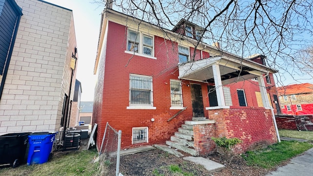 108 Mount Vernon St, Detroit, MI 48202 - view of front facade with brick siding