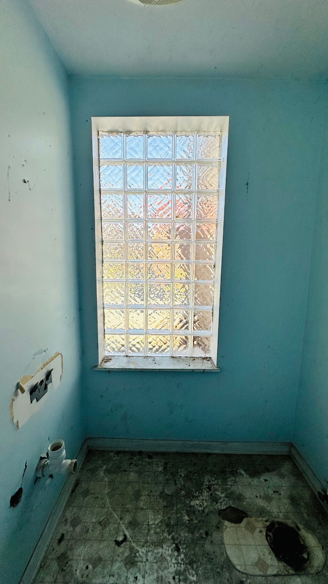 104 Mount Vernon St, Detroit, MI 48202 - view of empty room