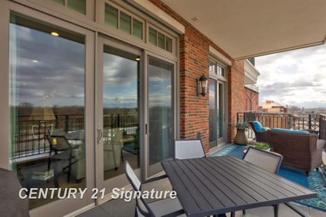 110 E Main St, Midland, MI 48640 - view of balcony