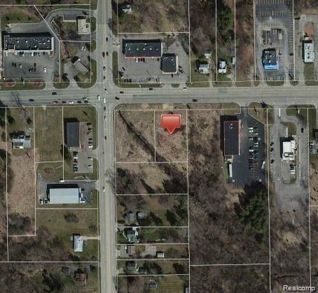 4497 W Pierson Rd, Flint, MI 48504