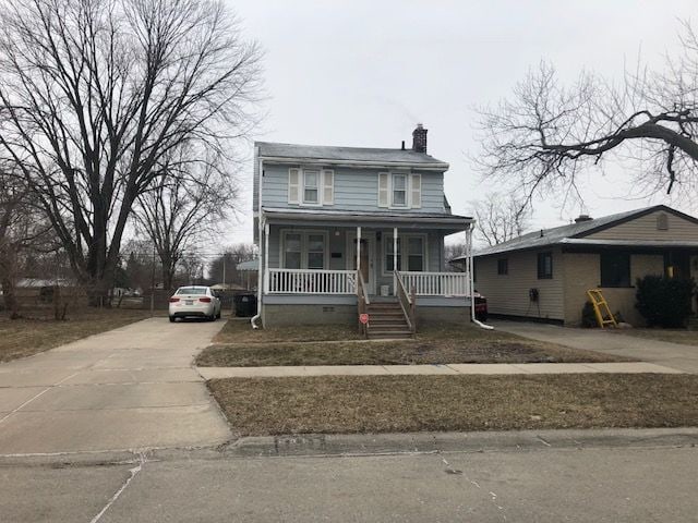 view of front of property with a porch