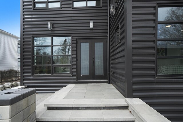 443 N Shore Dr, South Haven, MI 49090 - view of exterior entry featuring french doors