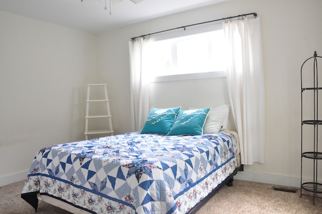 bedroom with carpet flooring