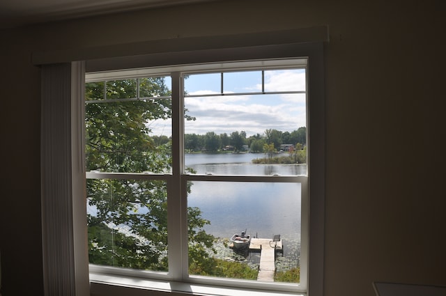 room details featuring a water view