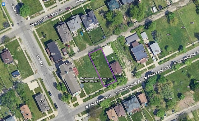 736 W Philadelphia St, Detroit, MI 48202