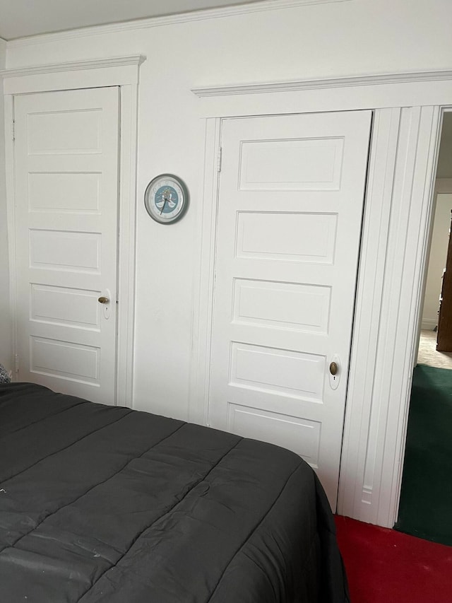 bedroom featuring a closet