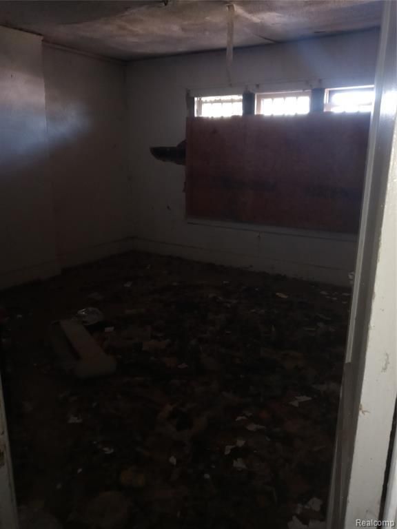 9021 Lawton St, Detroit, MI 48206 - view of spare room