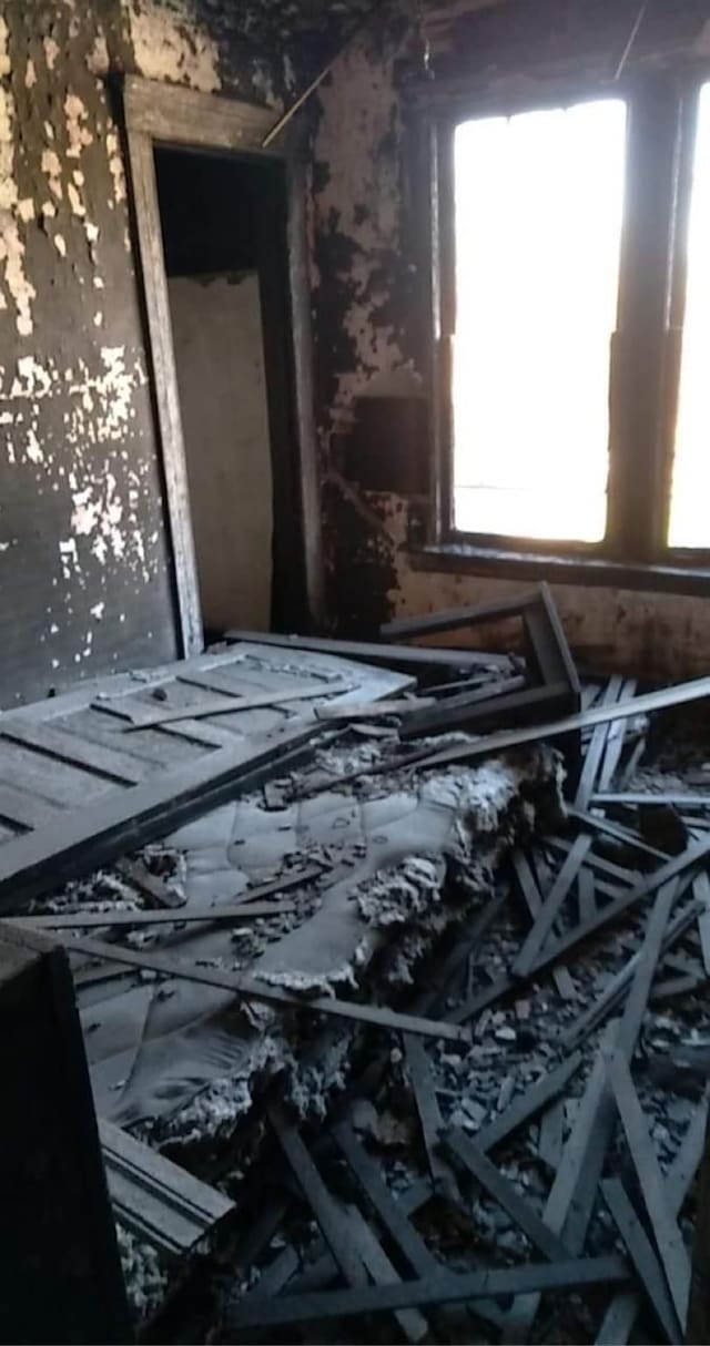 6834 Charlevoix St, Detroit, MI 48207 - view of misc room