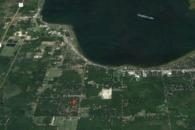 207 Butterfield Ln, Houghton Lake, MI 48629 - photo 14