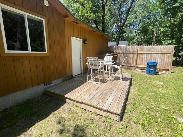 207 Butterfield Ln, Houghton Lake, MI 48629 - photo 16