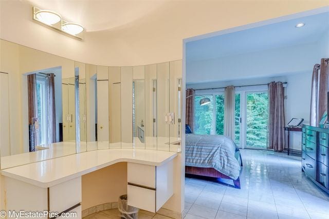 bedroom featuring light tile patterned flooring