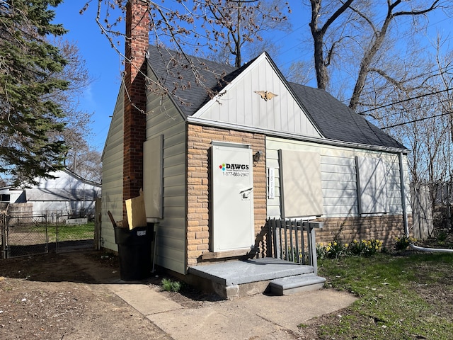 view of outdoor structure