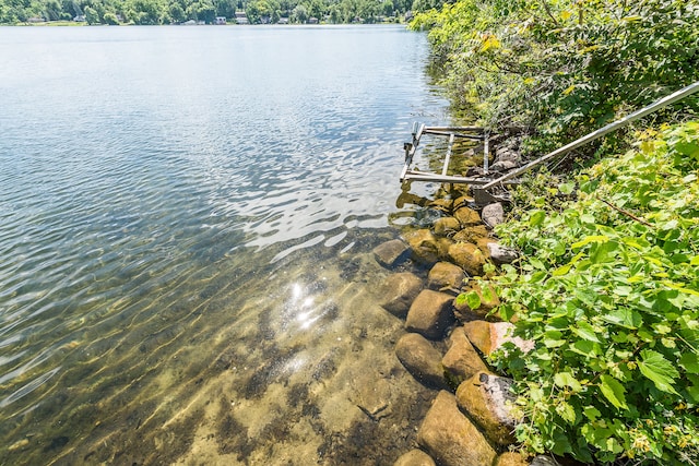 view of water feature