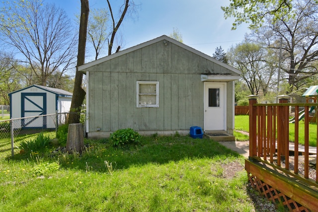 exterior space featuring a yard