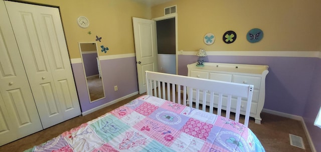 bedroom with a closet