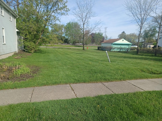 32338 Church St, Rockwood, MI 48173
