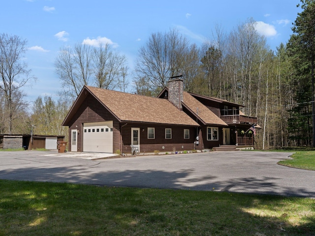 view of front facade with a garage