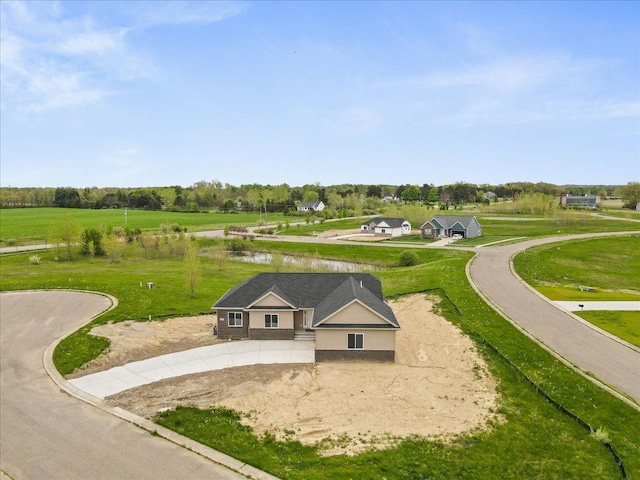 view of property's community featuring a garage