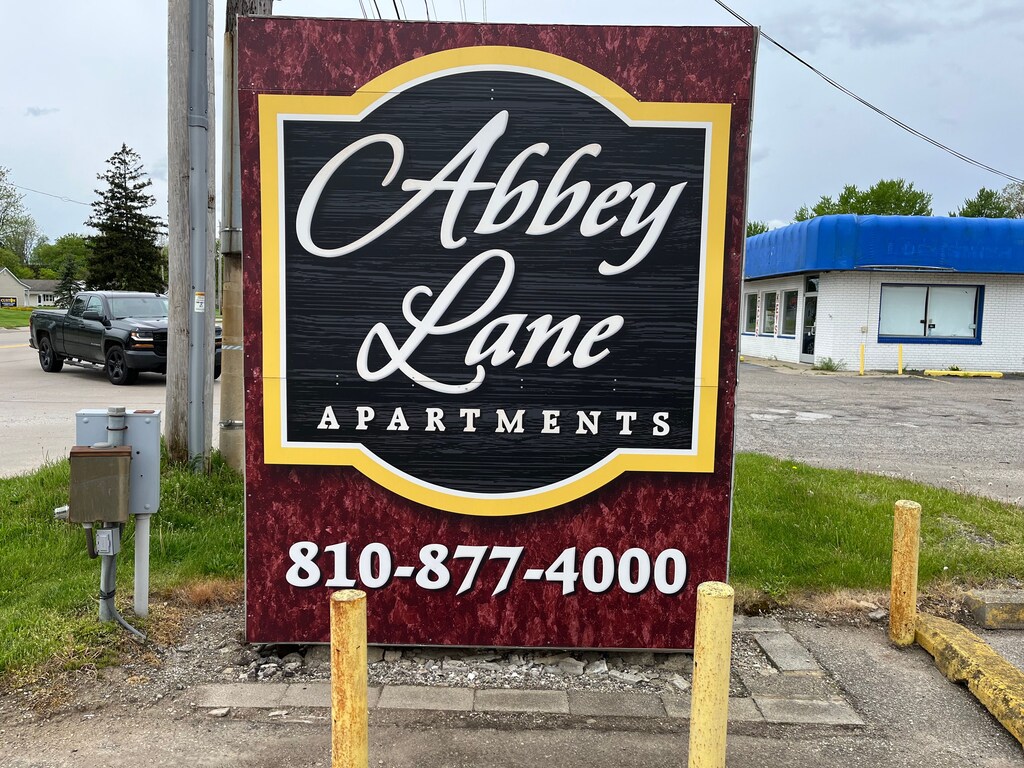 4475 Richfield Rd, Flint, MI 48506 - view of community / neighborhood sign