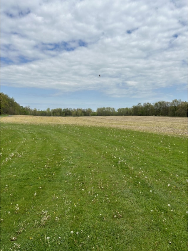 10069 Silver Lake Rd, Linden, MI 48451