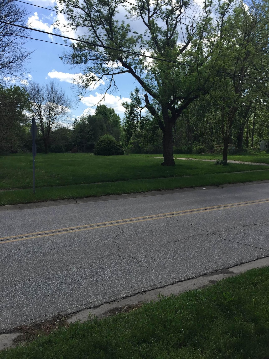 334 E Clark St, Davison, MI 48423 - photo 1