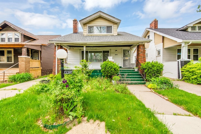 bungalow with a porch